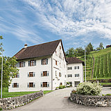 Foto vom Rathaus in Röthis.