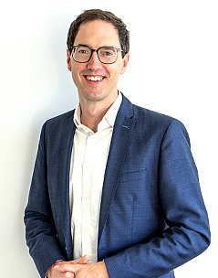 Nikolaus Ess, lic. oec. HSG