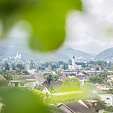 Lustaufnahme vom Dorf Röthis in Vorarlberg.