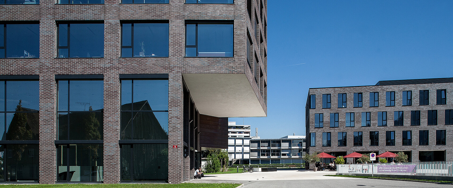 header slider CAMPUS V