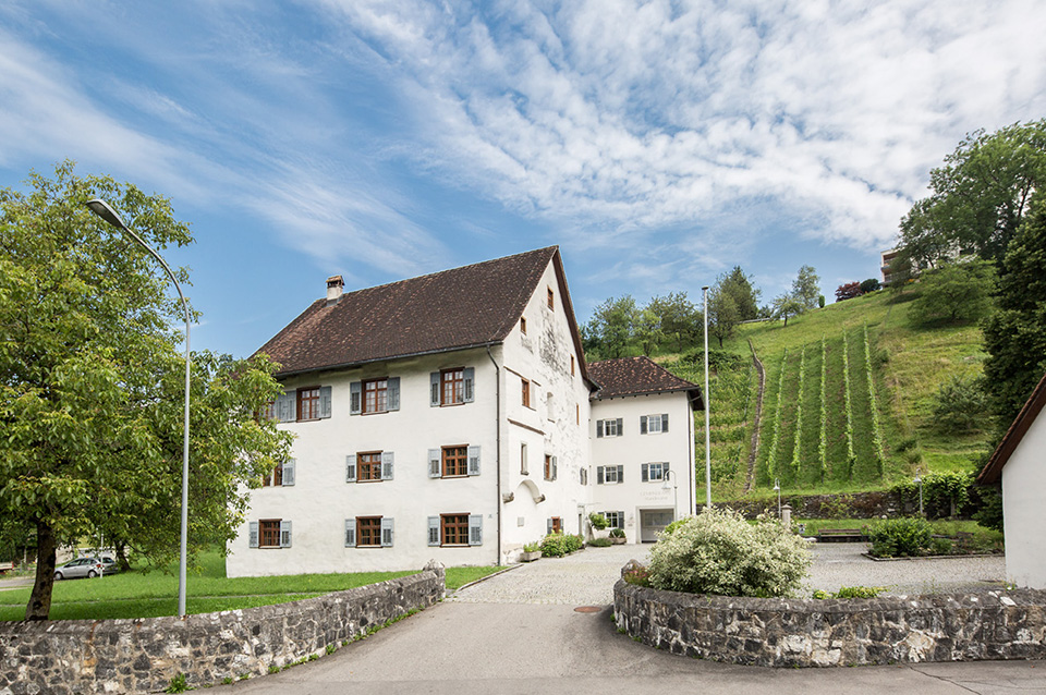 Foto vom Rathaus in Röthis. Foto vom Rathaus in Röthis.